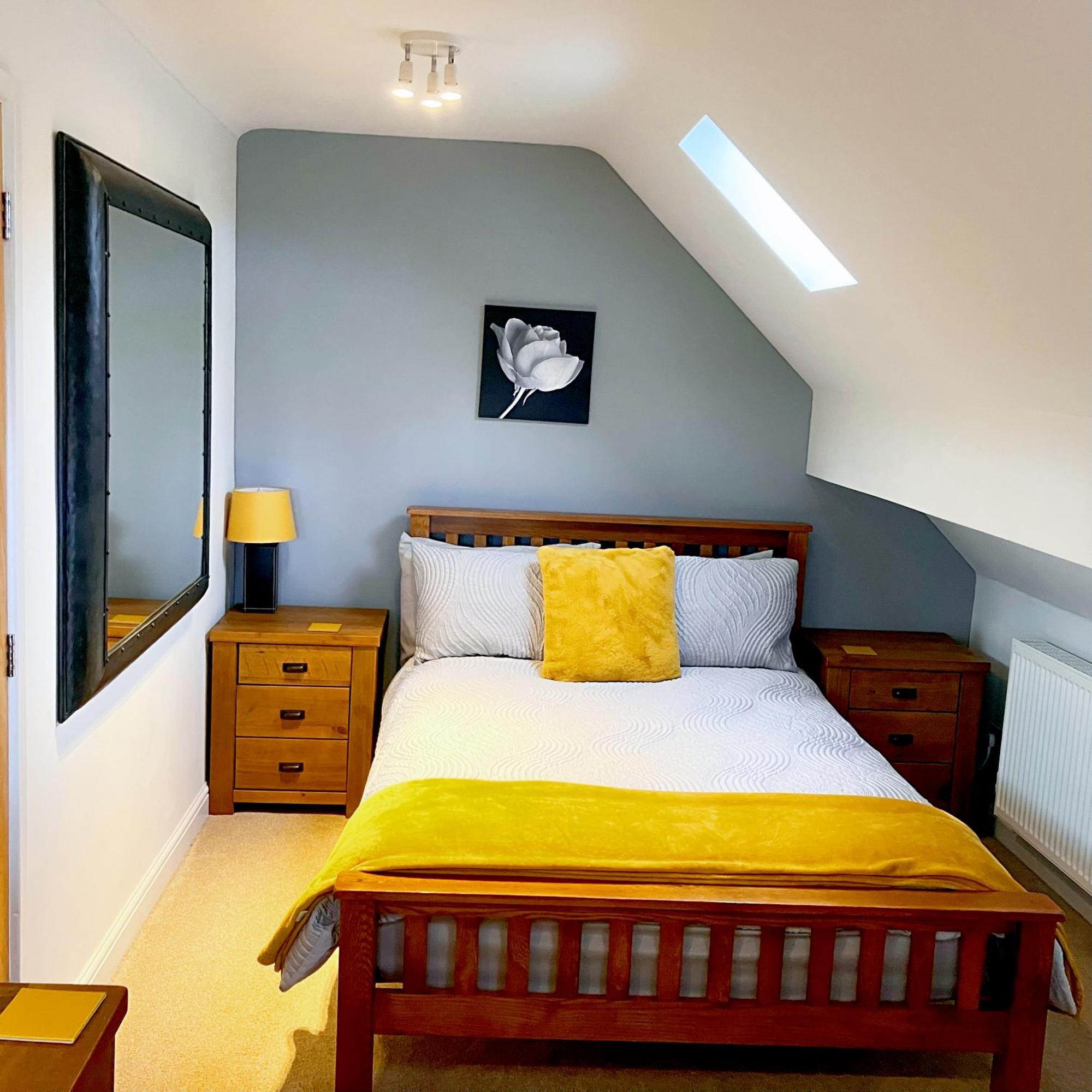 The Pigsty - 3 Bedroom Barn Conversion Coventry Buitenkant foto